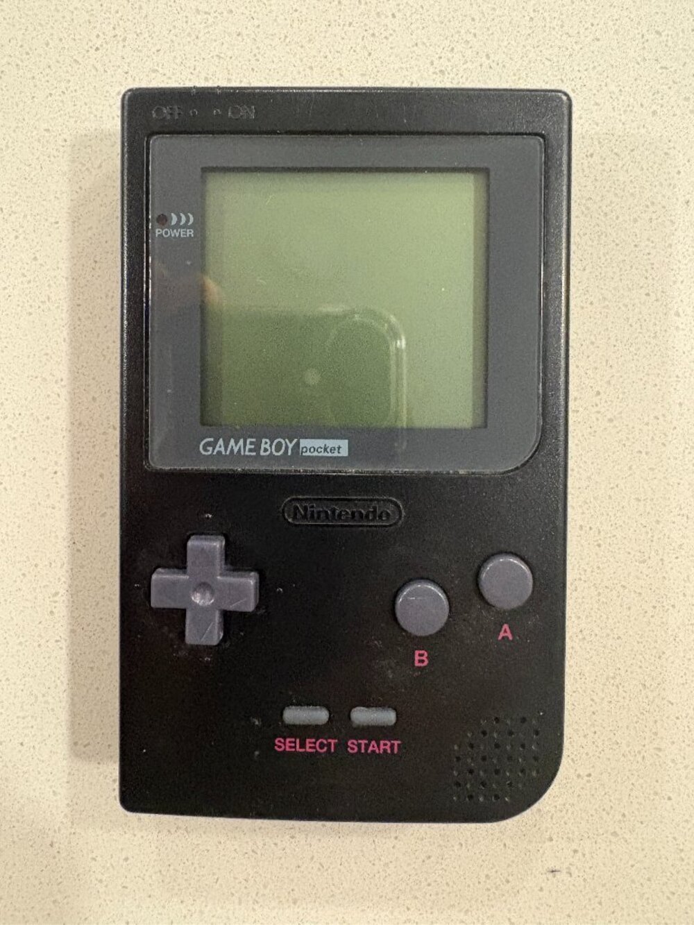 NINTENDO GAME BOY POCKET CONSOLE SYSTEM - BLACK